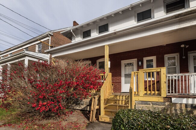 400 East Ave in Bridgeport, CT - Building Photo - Building Photo