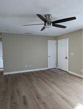 1357 Dexter Dr E in Port Orange, FL - Building Photo - Building Photo