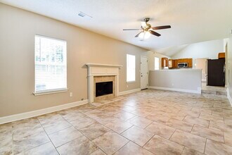 10635 Misty Meadows Dr in Hampton, GA - Building Photo - Building Photo