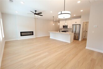 4667 Larkfield Way in Powder Springs, GA - Building Photo - Building Photo