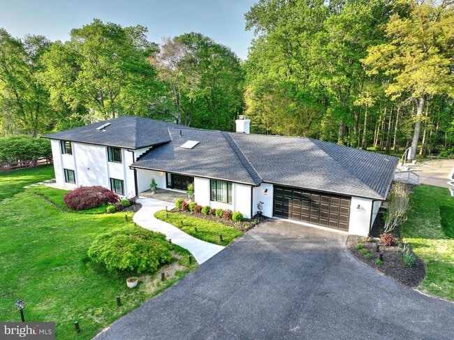 317 Springvale Rd