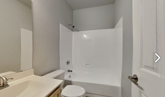 14622 S 43rd St in Phoenix, AZ - Foto de edificio - Building Photo