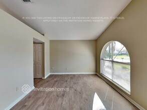 1916 Bridgehampton Pl in Brandon, FL - Building Photo - Building Photo