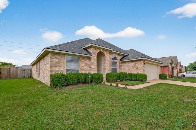 9202 Sorrell Hollow Ln in Rosenberg, TX - Building Photo - Building Photo