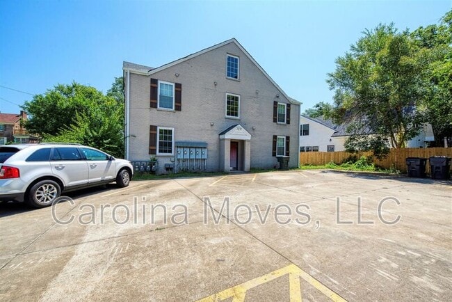 100 Elm St in Greenville, SC - Building Photo - Building Photo