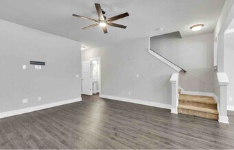 353 Hague Dr in Duncan, SC - Building Photo - Building Photo