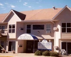 River's Edge in Alma, WI - Foto de edificio