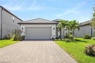 20039 KIngmont Dr in Estero, FL - Building Photo - Building Photo