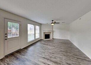 6331 Big Oak Canyon Dr in Richmond, TX - Building Photo - Building Photo