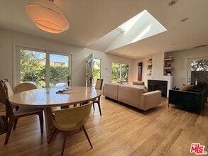 1243 25th St in Santa Monica, CA - Building Photo - Building Photo