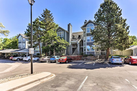 6776 S Ivy St in Centennial, CO - Foto de edificio - Building Photo