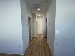 1927 Sutton Ct in Wichita, KS - Building Photo - Building Photo