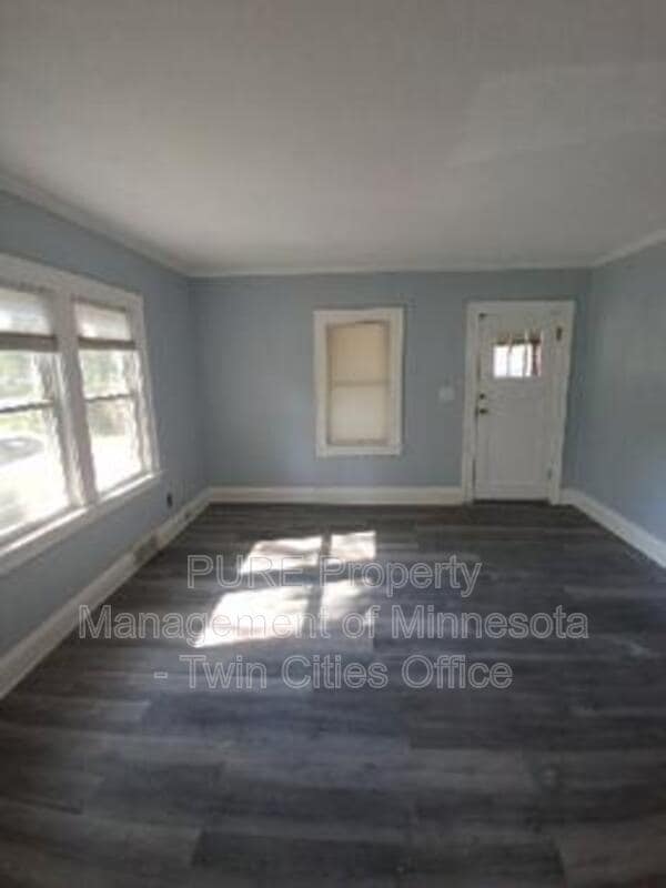 7217 63rd Ave N in Minneapolis, MN - Building Photo - Building Photo