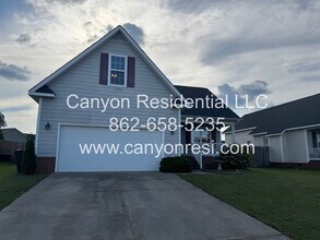 2220 Chasewater Rd in Fayetteville, NC - Building Photo - Building Photo