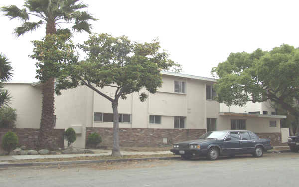 2628 5th St in Santa Monica, CA - Building Photo - Building Photo