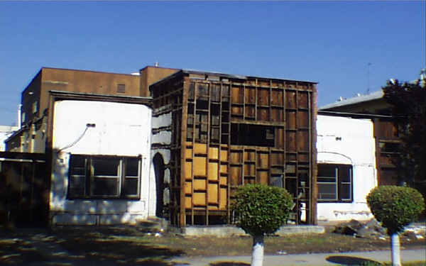 745 N Alfred St in West Hollywood, CA - Building Photo