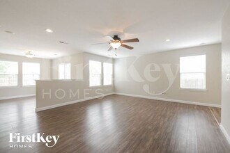 892 Willow Dr in Lochbuie, CO - Building Photo - Building Photo