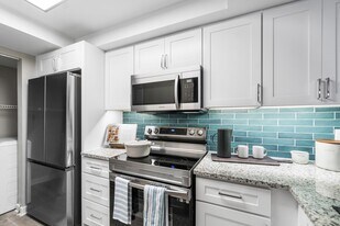 Cortland at the Hammocks in Miami, FL - Building Photo