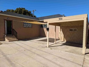 702 Chestnut St in Vallejo, CA - Building Photo - Building Photo