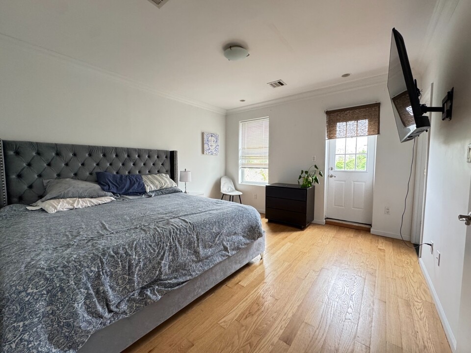 157 19th St in Brooklyn, NY - Building Photo