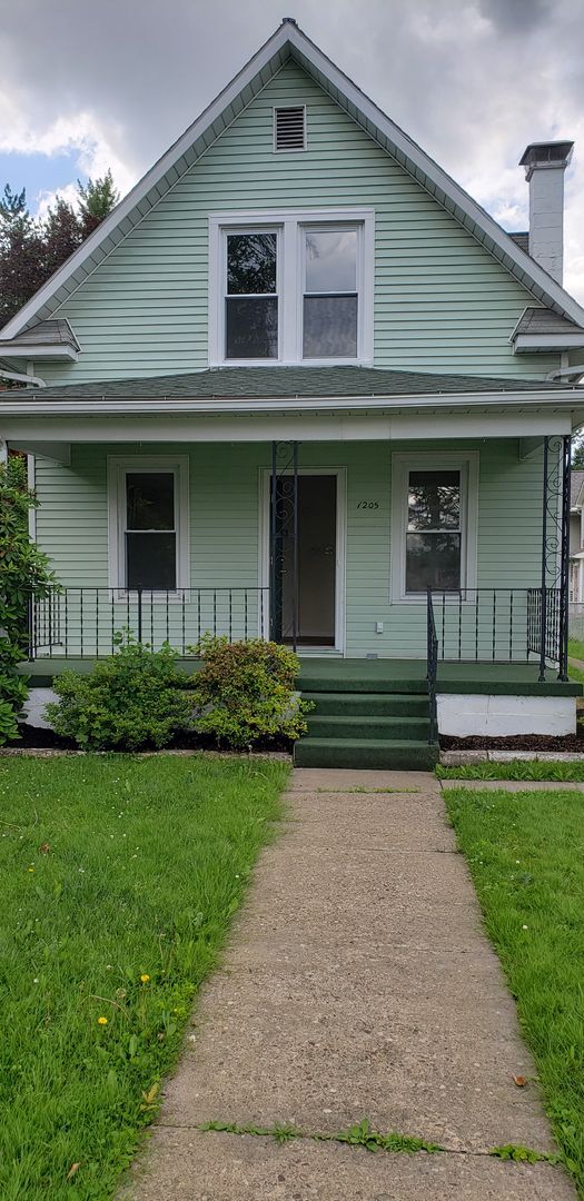 property at 1205 Almond St