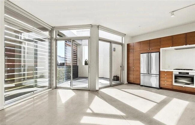 901 Hancock Ave in West Hollywood, CA - Building Photo - Building Photo
