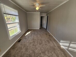 1103 Main St in Clarksville, TN - Building Photo - Building Photo