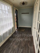 1011 W 11th St in Port Angeles, WA - Building Photo - Building Photo