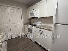 4988-4987 7 Pine Cir in Huntsville, AL - Building Photo - Building Photo