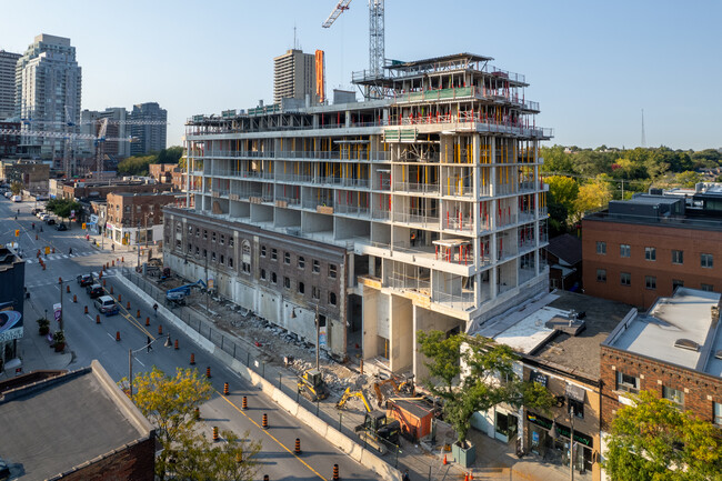 The Capitol in Toronto, ON - Building Photo - Building Photo