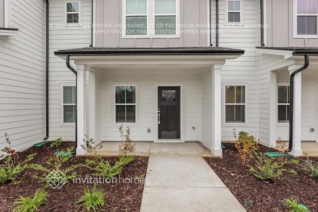 property at 128 Maybrook Dr
