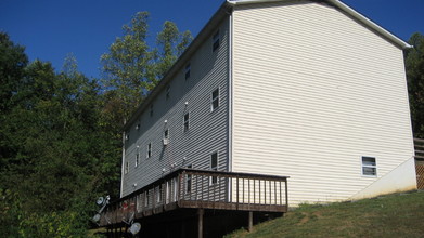 657 Jena Beth Drive Elizabethton TN in Elizabethton, TN - Building Photo - Building Photo