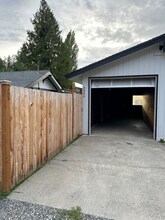 3309 Meridian St in Bellingham, WA - Building Photo - Building Photo