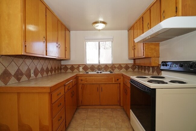 4038 George Rd in Carmichael, CA - Building Photo - Building Photo