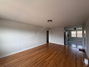 311 Blake St in New Haven, CT - Building Photo - Building Photo