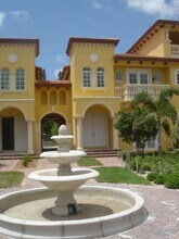 425 NE 69th Cir in Boca Raton, FL - Building Photo - Building Photo