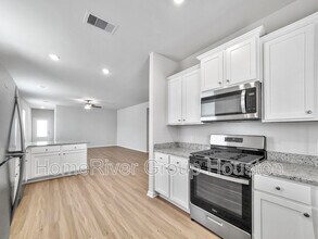 2506 Green Jasper Dr in Arcola, TX - Building Photo - Building Photo