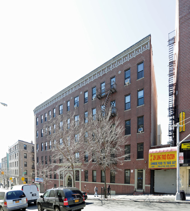 240 E 194th in Bronx, NY - Building Photo - Building Photo