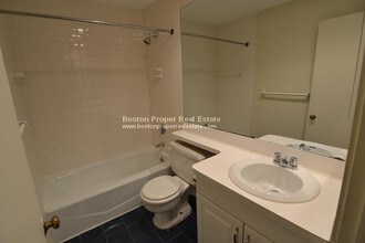 67 St Germain St-Unit -43-1 in Boston, MA - Building Photo - Building Photo