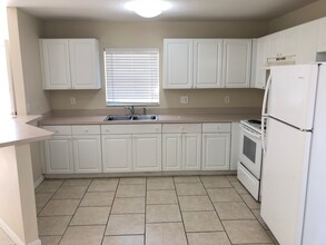 2218 E Chelsea St in Tampa, FL - Building Photo - Building Photo