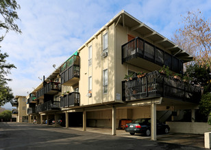 Monte Cresta Apartments in Pleasant Hill, CA - Building Photo - Building Photo