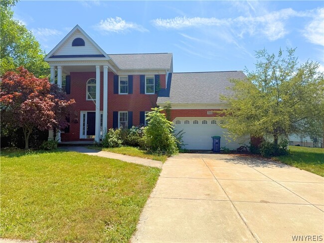 property at 34 Jenawood Ln