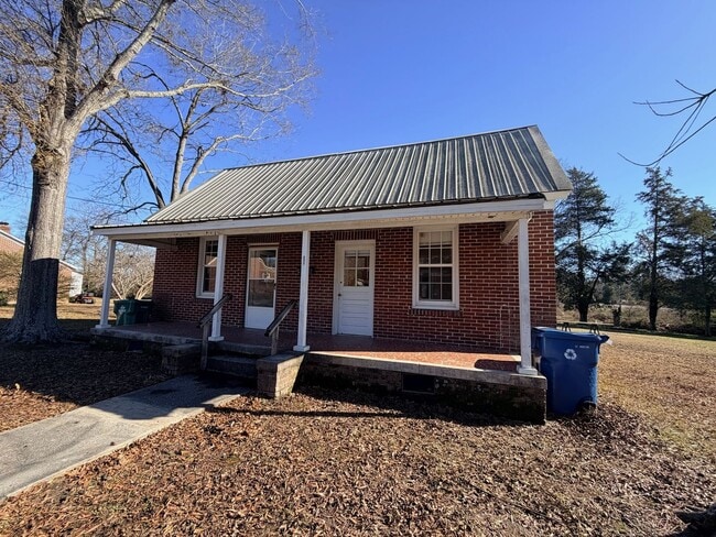 503 Norwood Ave in Greenwood, SC - Foto de edificio - Building Photo