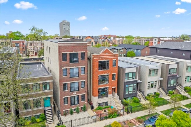 4820 S Champlain Ave in Chicago, IL - Building Photo - Building Photo