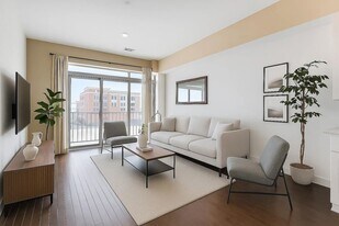 2407 8th Ave S in Nashville, TN - Building Photo