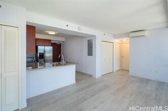 909 Kapiolani Blvd in Honolulu, HI - Building Photo - Building Photo