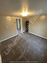 3950 Woodhaven Dr in Toledo, OH - Building Photo - Building Photo