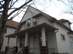 3652 E 63rd St in Cleveland, OH - Building Photo - Building Photo