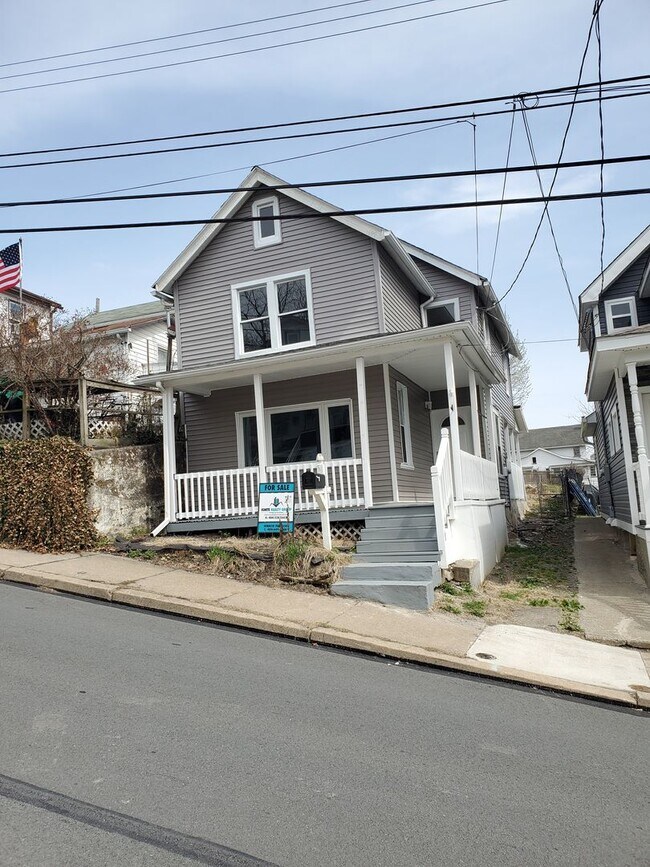 property at 130 Nottingham St