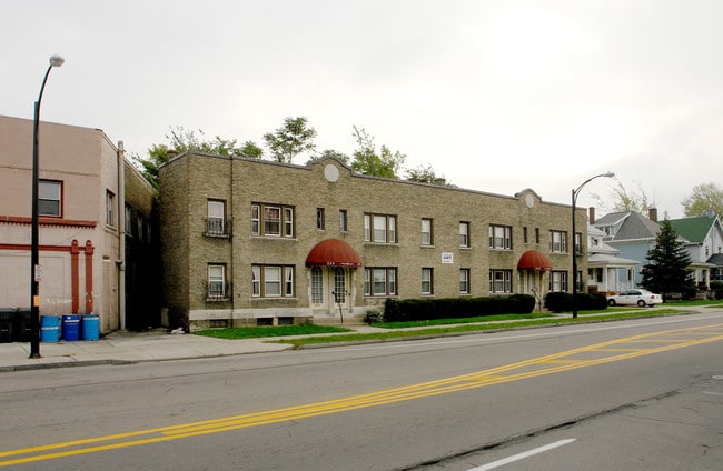 227-233 Colvin Ave in Buffalo, NY - Foto de edificio - Building Photo